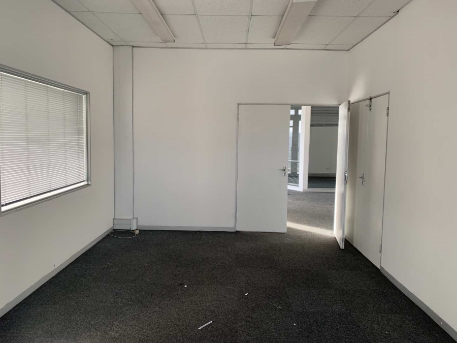 To Let commercial Property for Rent in Sanddrift Western Cape